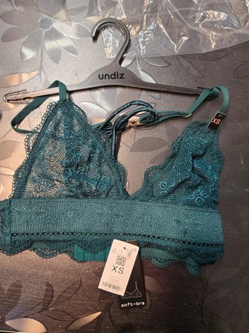 Lot 2 soutien-gorge Undiz XS