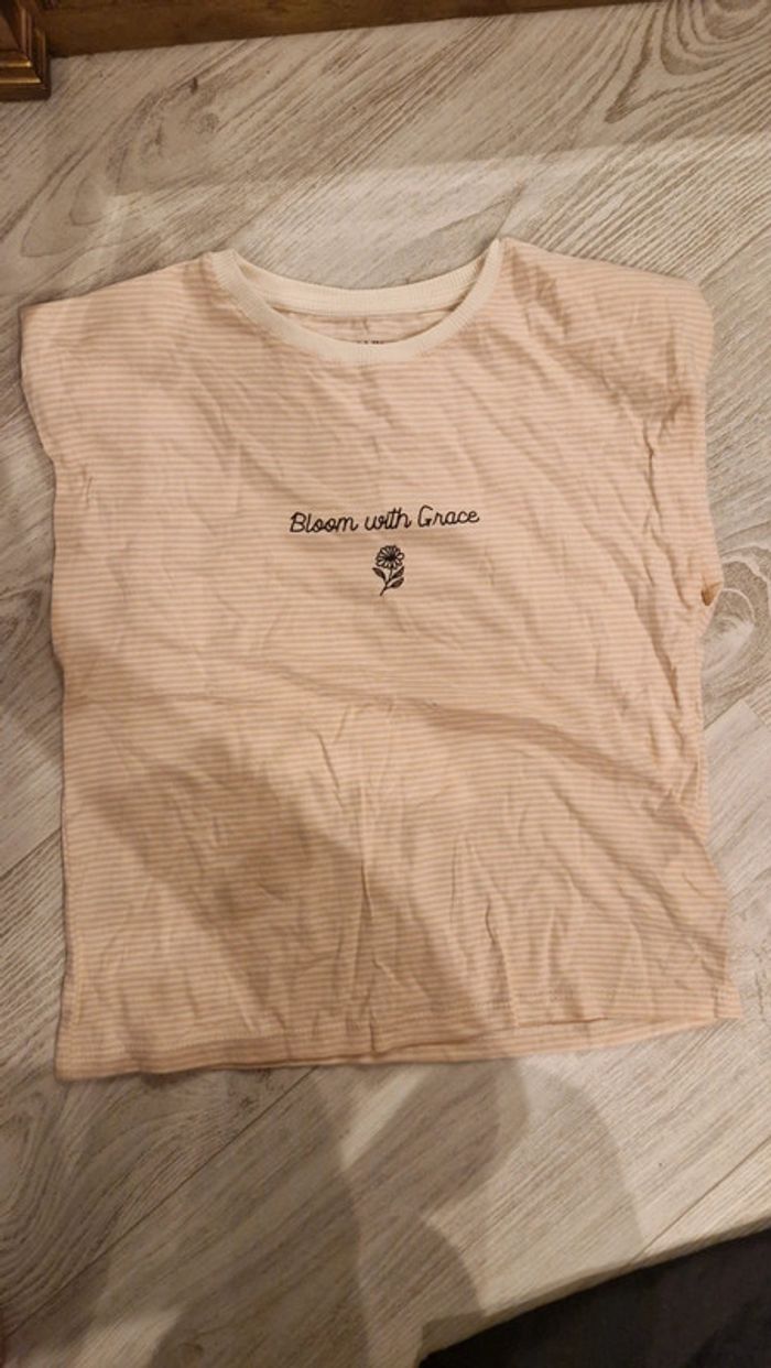 Lot de 2 tee shirts sans manches Kiabi 🌸 10 ans - photo numéro 4