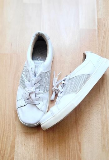 Baskets blanches Skechers avec perles taille 39