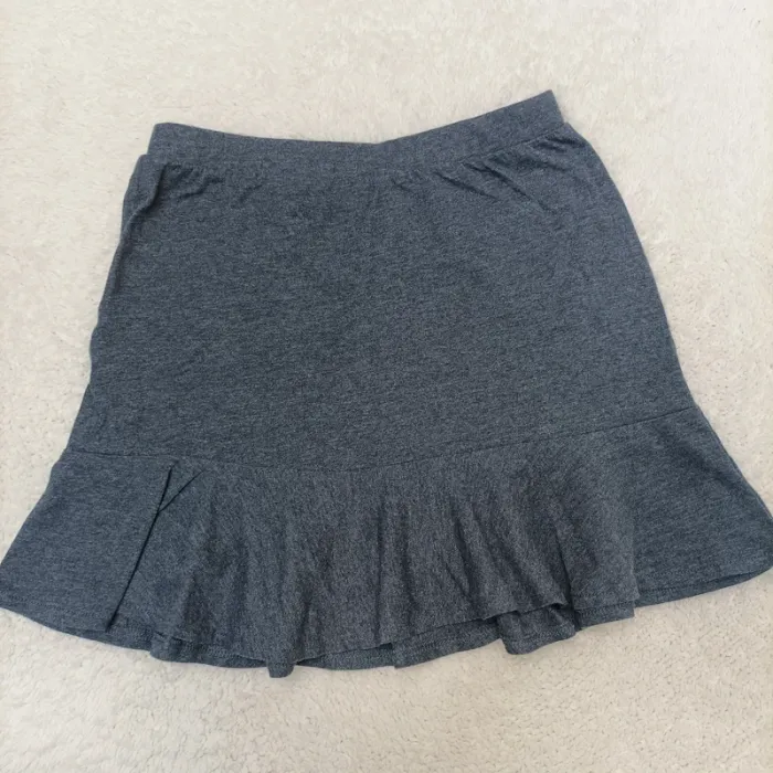 Lot de 2 jupes 10 ans - photo numéro 6