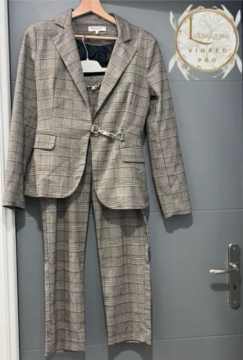 Ensemble tailleur prince de Galles T36