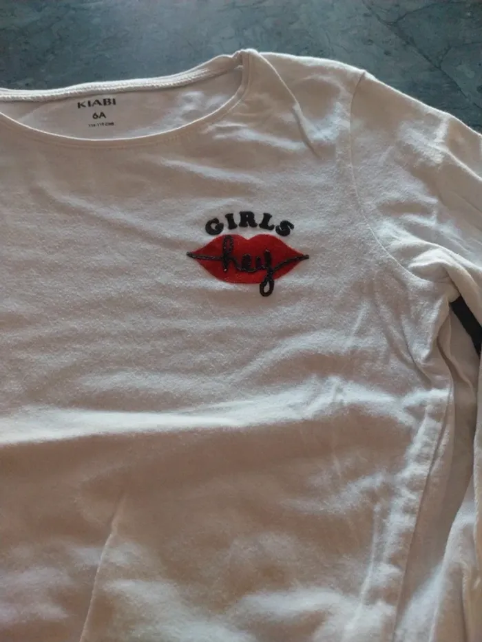 T-shirt manche longue T.6ans - photo numéro 2