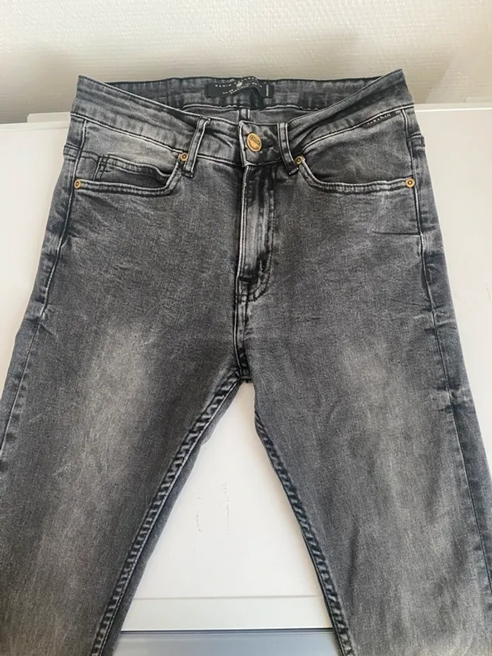 Jean gris homme Zara - photo numéro 2