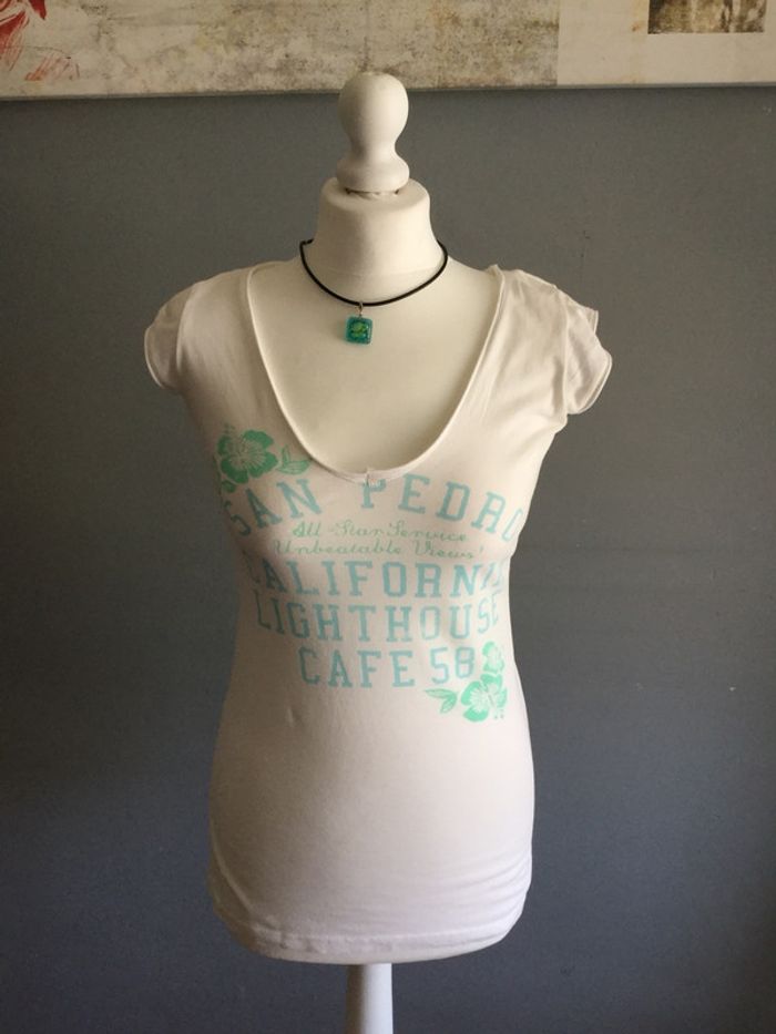 T-shirt très sympa aux couleurs d été - photo numéro 2