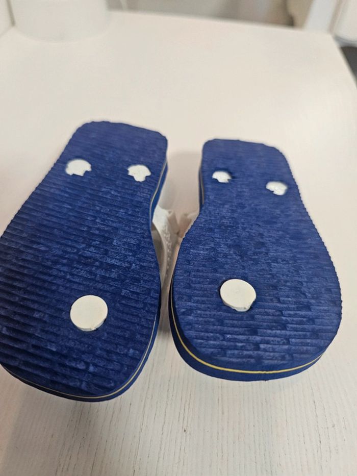 Tong  havaianas pour enfant - photo numéro 3