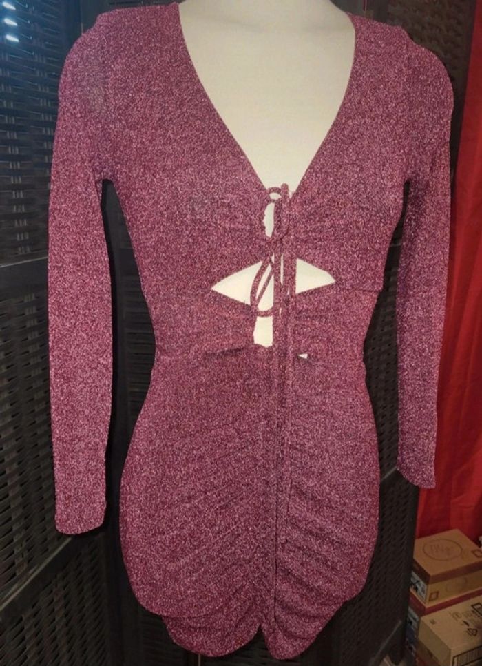 Magnifique robe pailletée Bershka 38 - photo numéro 2
