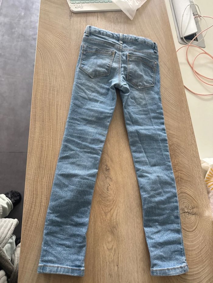 Jean skinny taille 6 ans mais taille petit - photo numéro 4