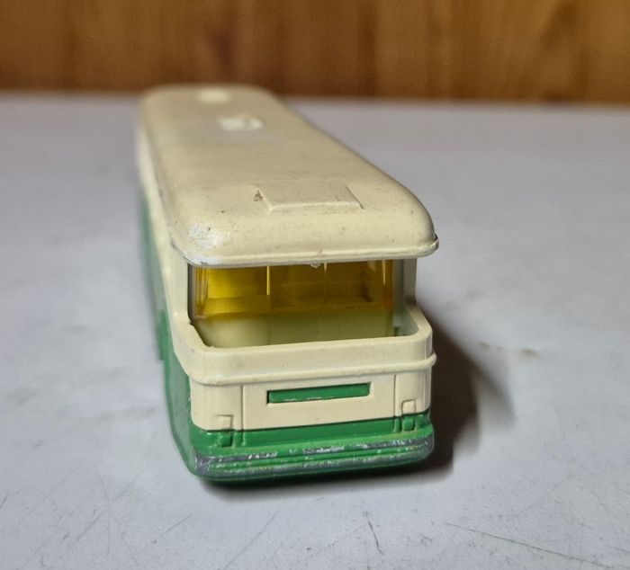 Ancien Autobus majorette n310 saviem bus parisien 1/87 - photo numéro 2