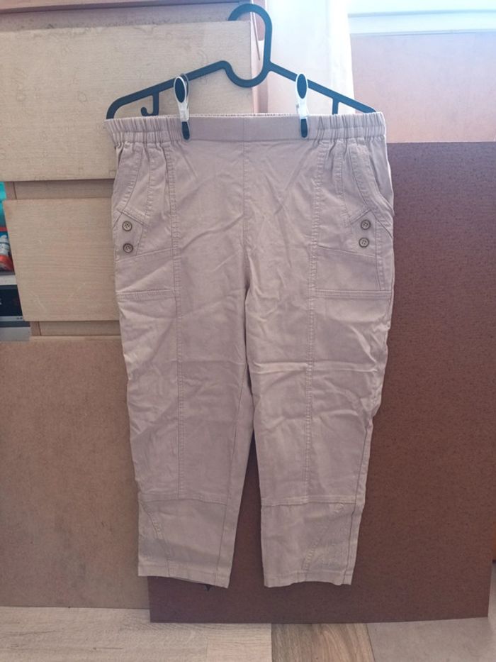 Lot deux pantacourts femme taille 38