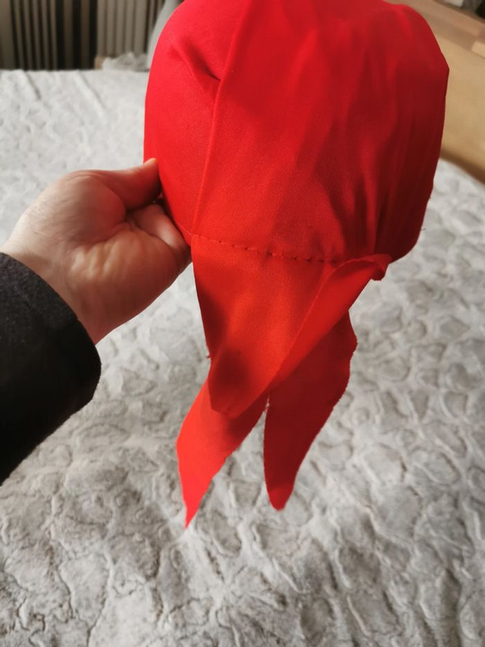 Chapeau rouge Pirate déguisement - photo numéro 4