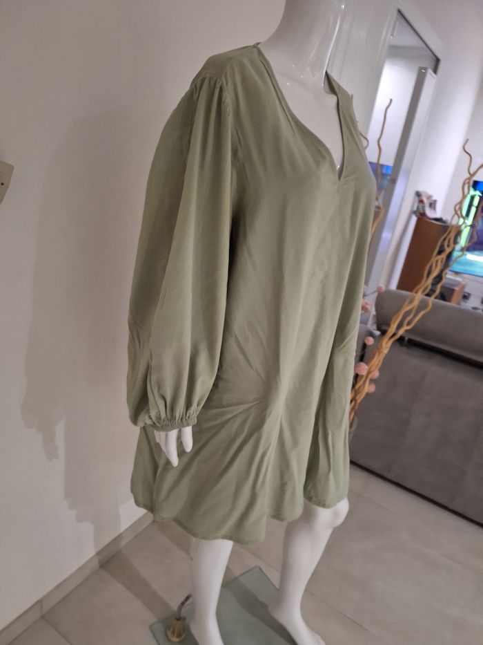 Robe h&m taille L - photo numéro 6