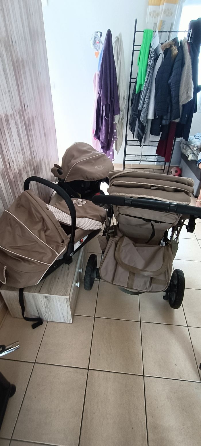 Poussette - photo numéro 2