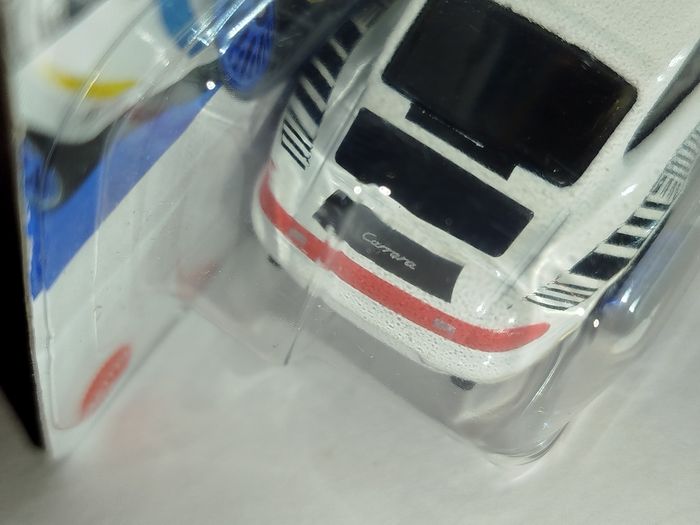 Hot Wheels '96 Porsche Carrera 2024 - photo numéro 7