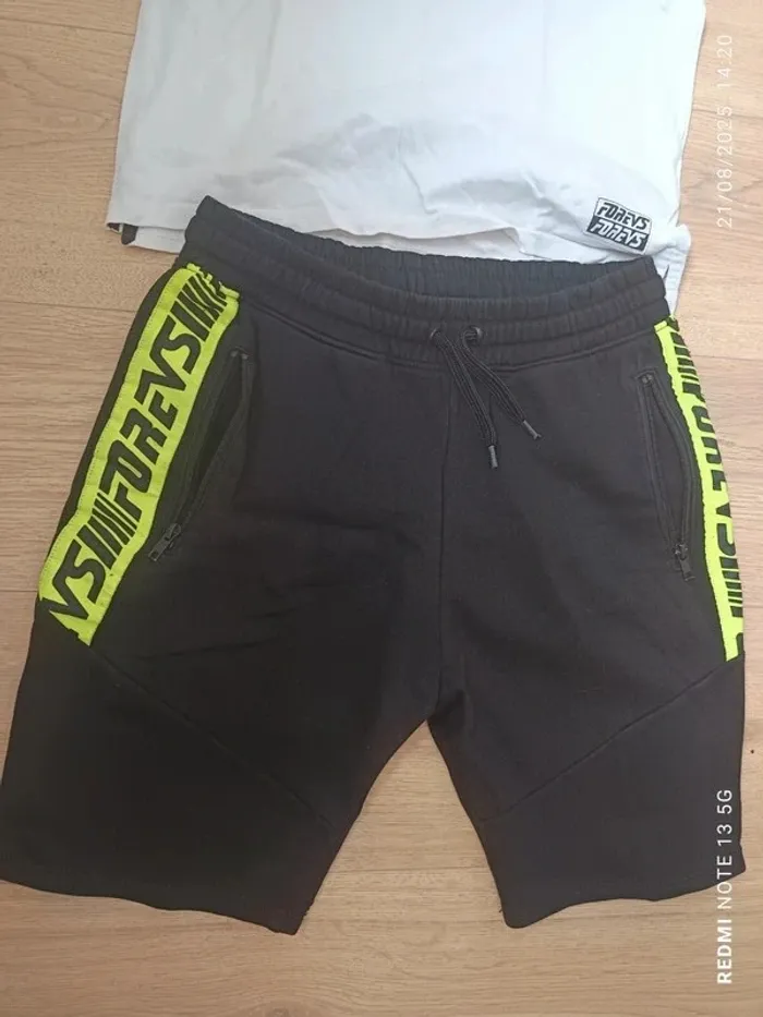 Magnifique ensemble short t-shirt h&M taille 12 ans - photo numéro 2