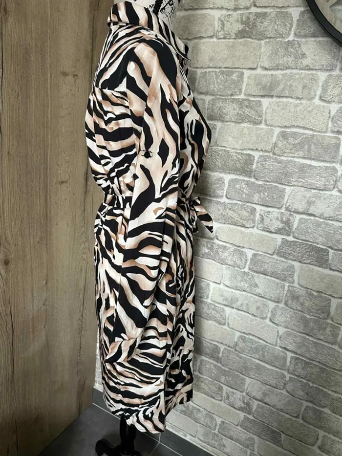 Robe chemise avec ceinture taille S - photo numéro 4