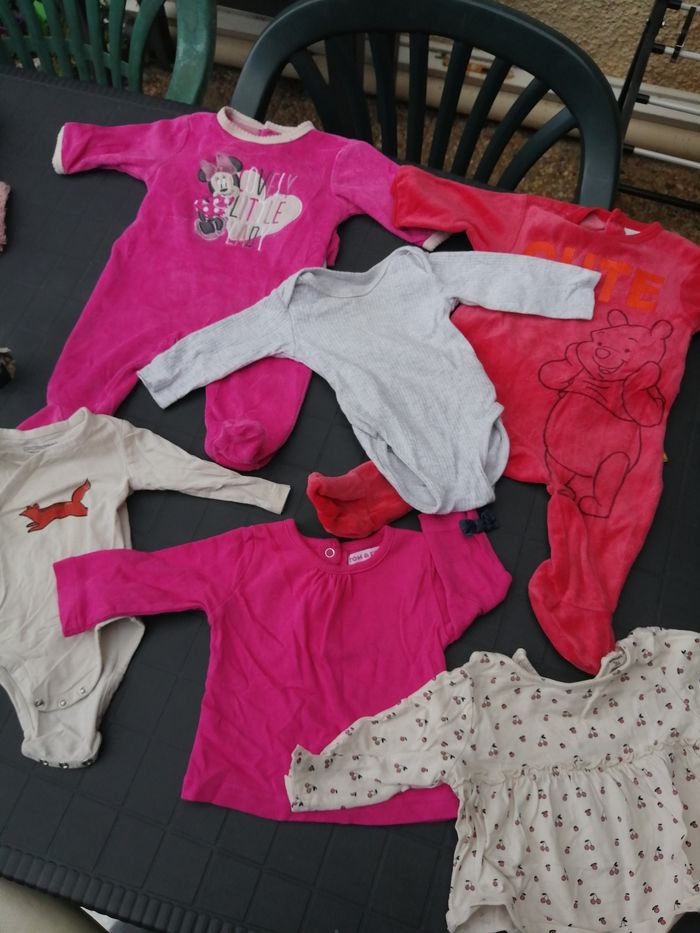 Lot vêtements bébé filles - photo numéro 7