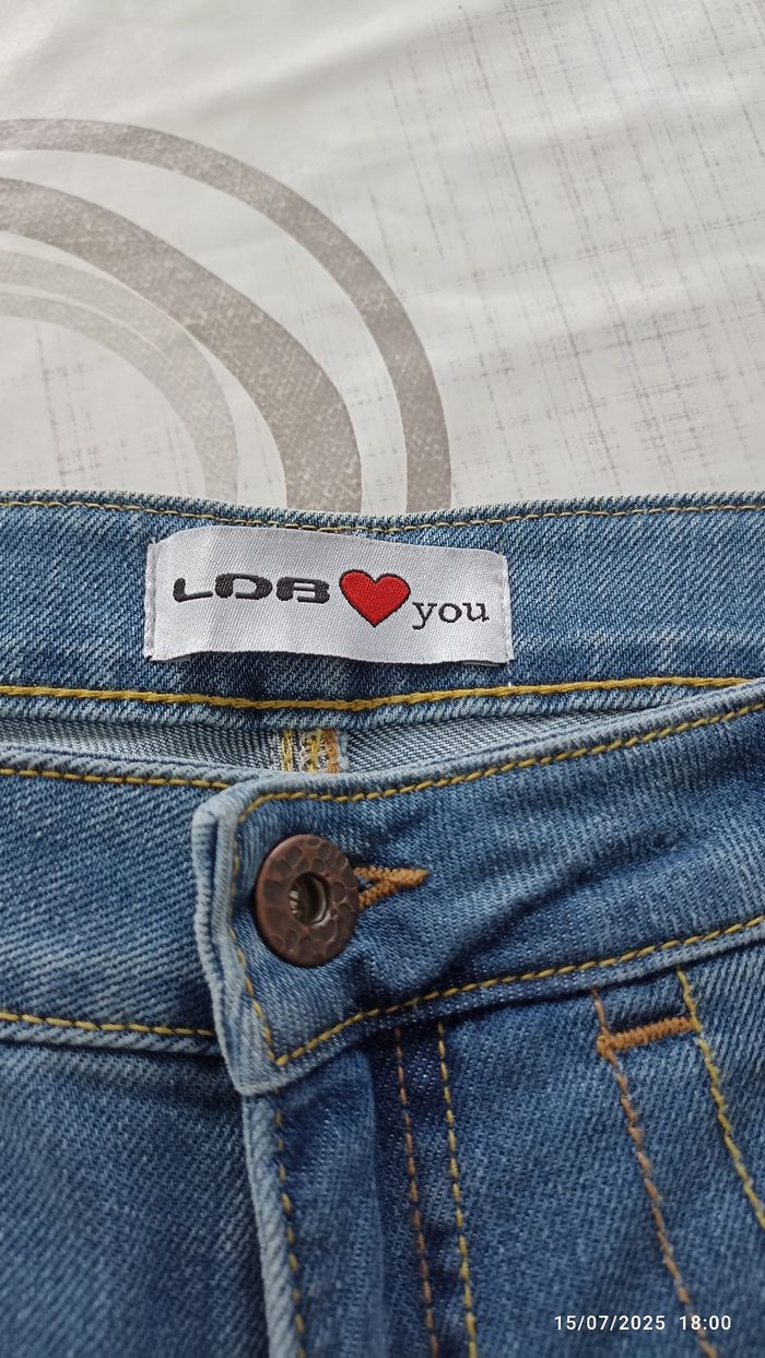 Short jean 38 neuf LDB - photo numéro 2