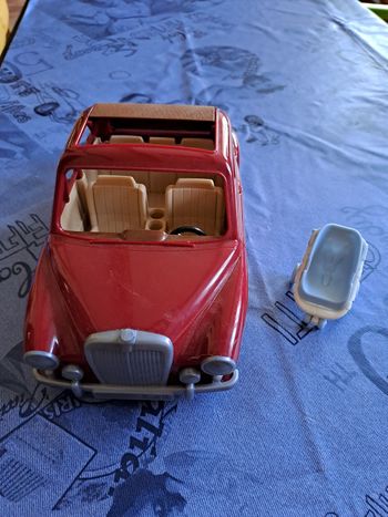 Cruising car Sylvanian families 5448