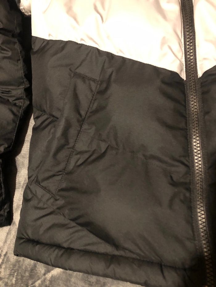 Nike - Doudoune chaude Taille L (garantie sans mauvaise surprise ! ) - photo numéro 6