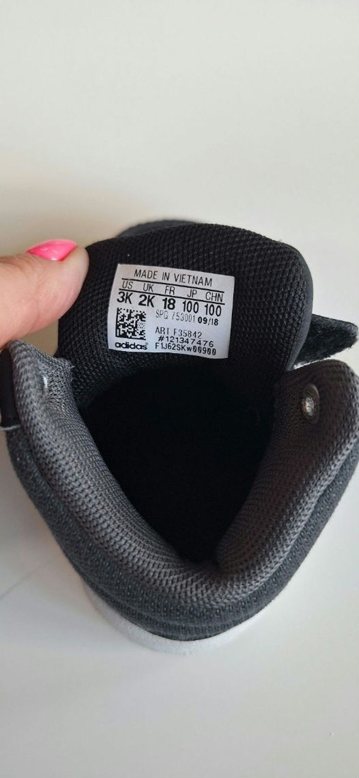 Baskets montantes neuves - photo numéro 5