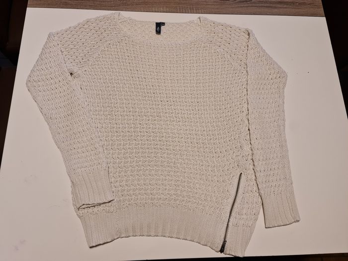 Pull à trou