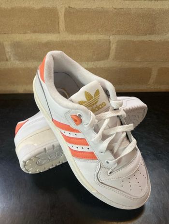 Adidas rivalty low