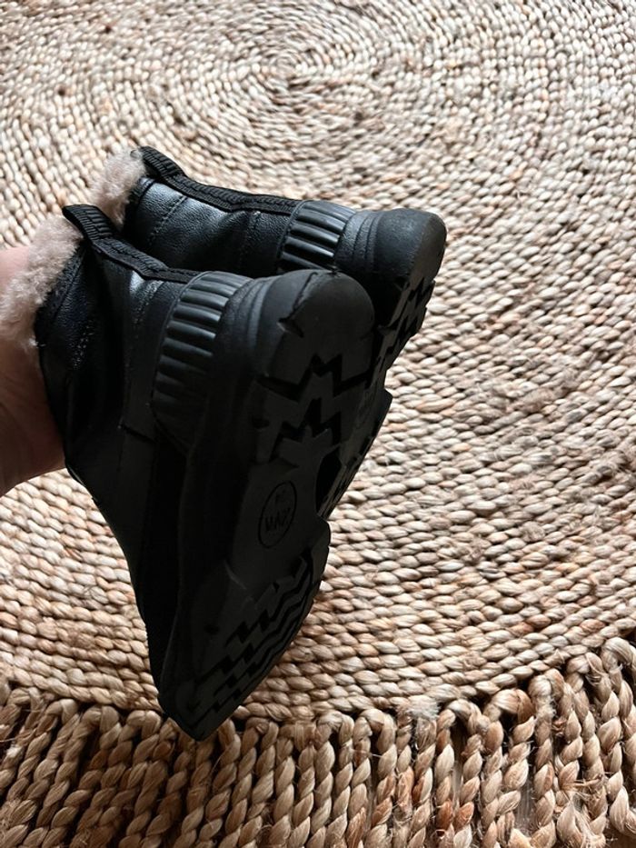 Bottines fourrées Zara 24 - photo numéro 3