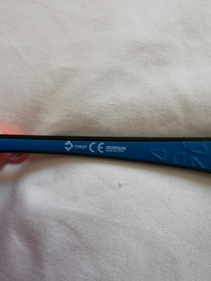 Lunettes de soleil ind 4 Décatlon enfant 6/8ans - photo numéro 5