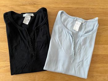 Lot de deux débardeurs