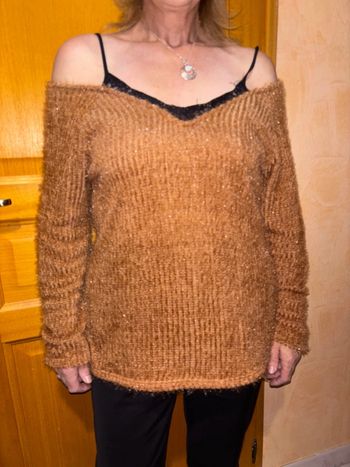 Pull épaule dénudée