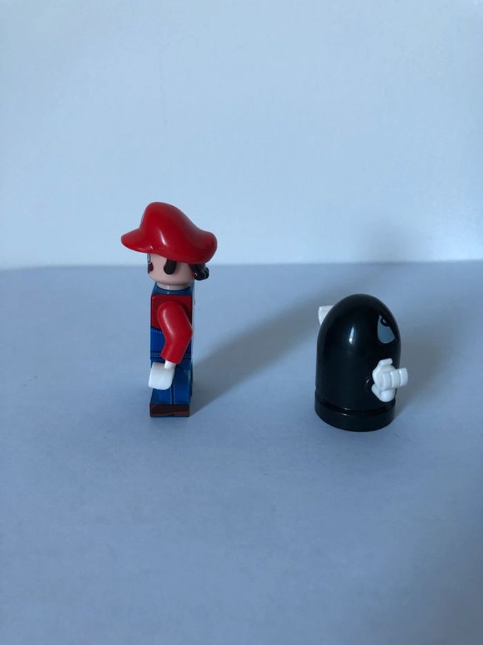 Figurine type lego Mario et la bombe missile. Super Mario - photo numéro 2