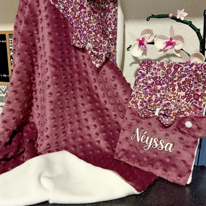 Couverture bébé et protège carnet - photo numéro 5