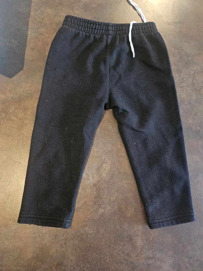 Pantalon noir jooging 18 mois - photo numéro 3