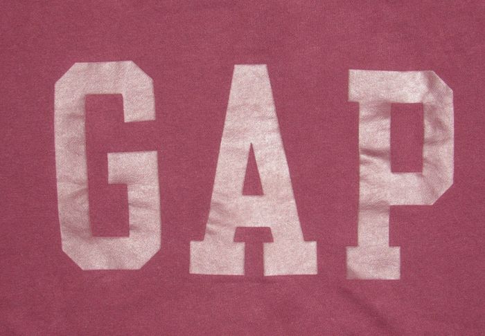 Pull GAP bordeaux - Taille M - photo numéro 4