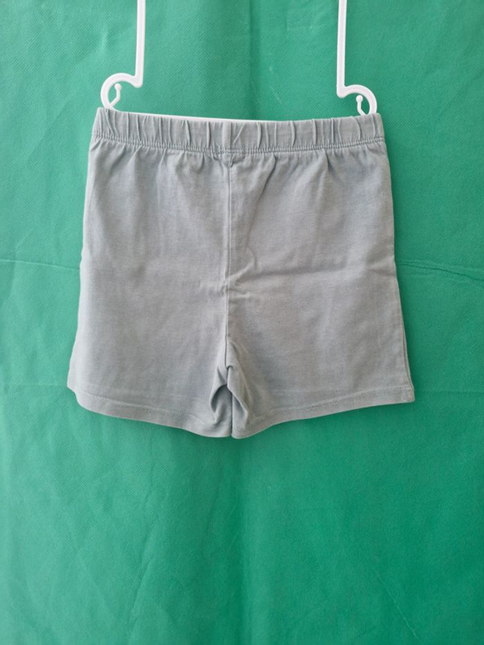 Short 36 mois (90-97 cm) Kiabi - photo numéro 3