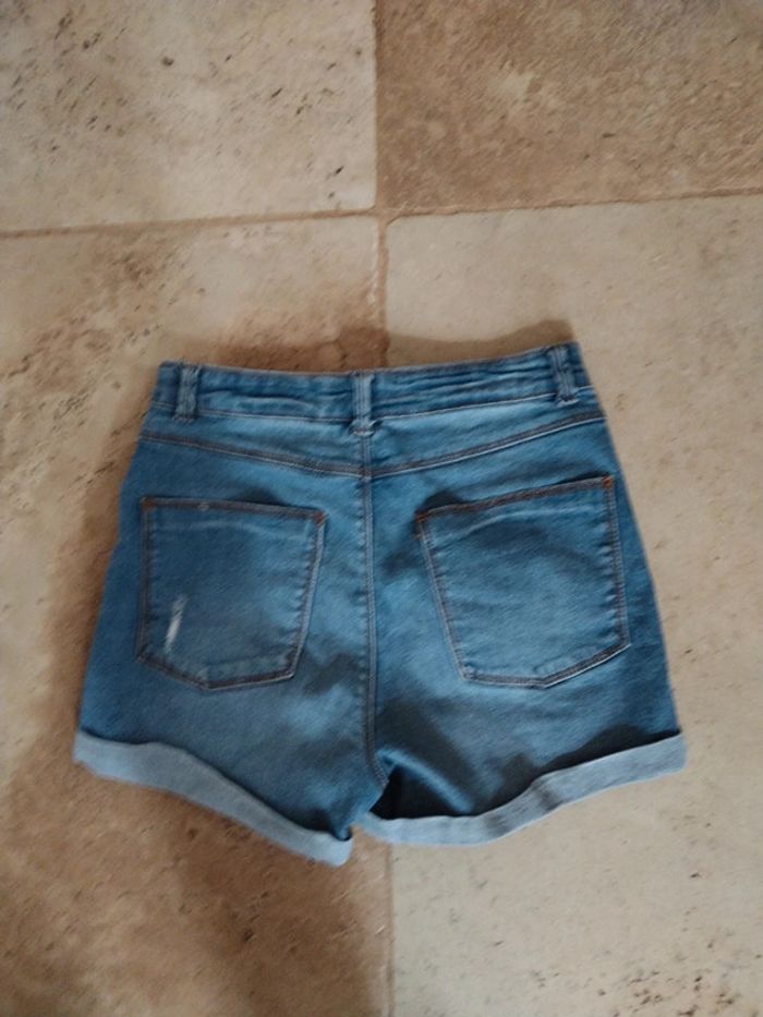 Short en jean en XS - photo numéro 2