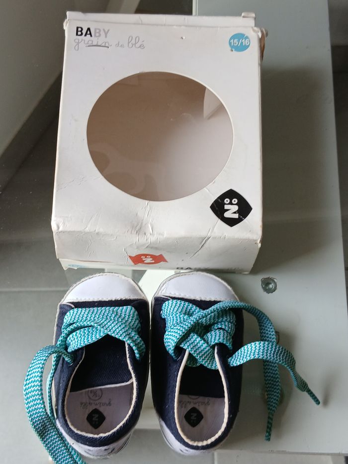 Basket bébé bleu marine - photo numéro 2