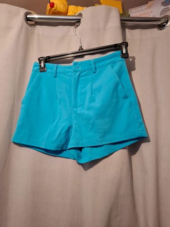 Magnifique short femme bleu azur