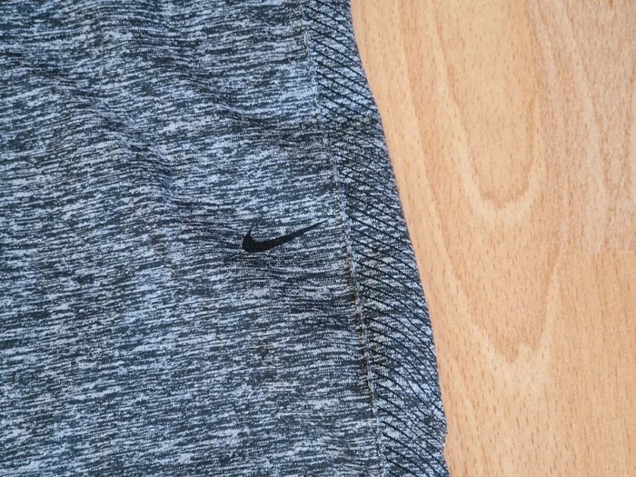 Legging Nike fitness - photo numéro 4
