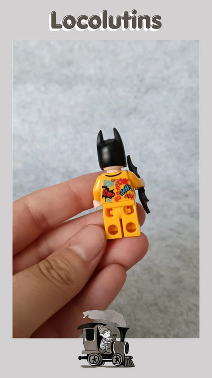 🚂 Figurine Batman en vêtement comics - photo numéro 3