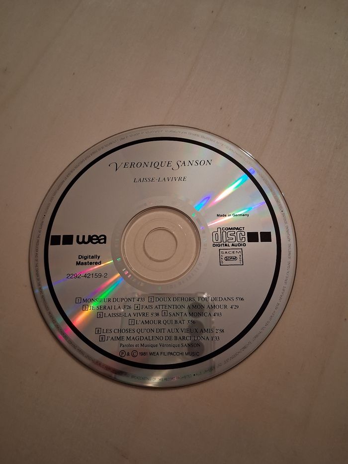 Cd musique Véronique Sanson laissez la vivre - photo numéro 5