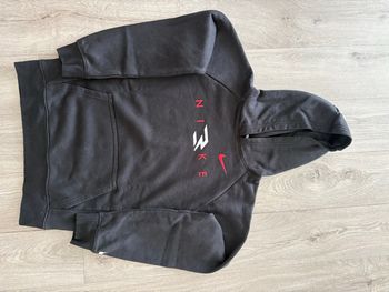 Pull Nike Brand Taille 12-13 Ans 
