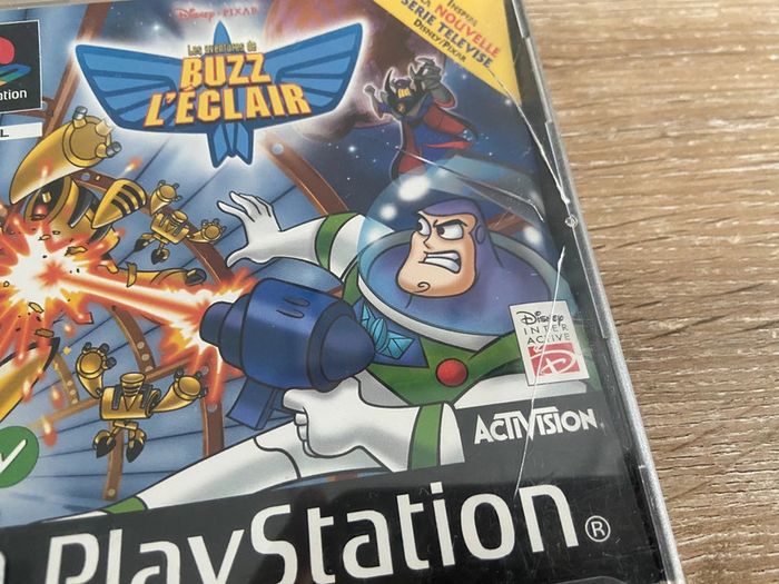 Les aventures de buzz l’eclair ps1 - photo numéro 2