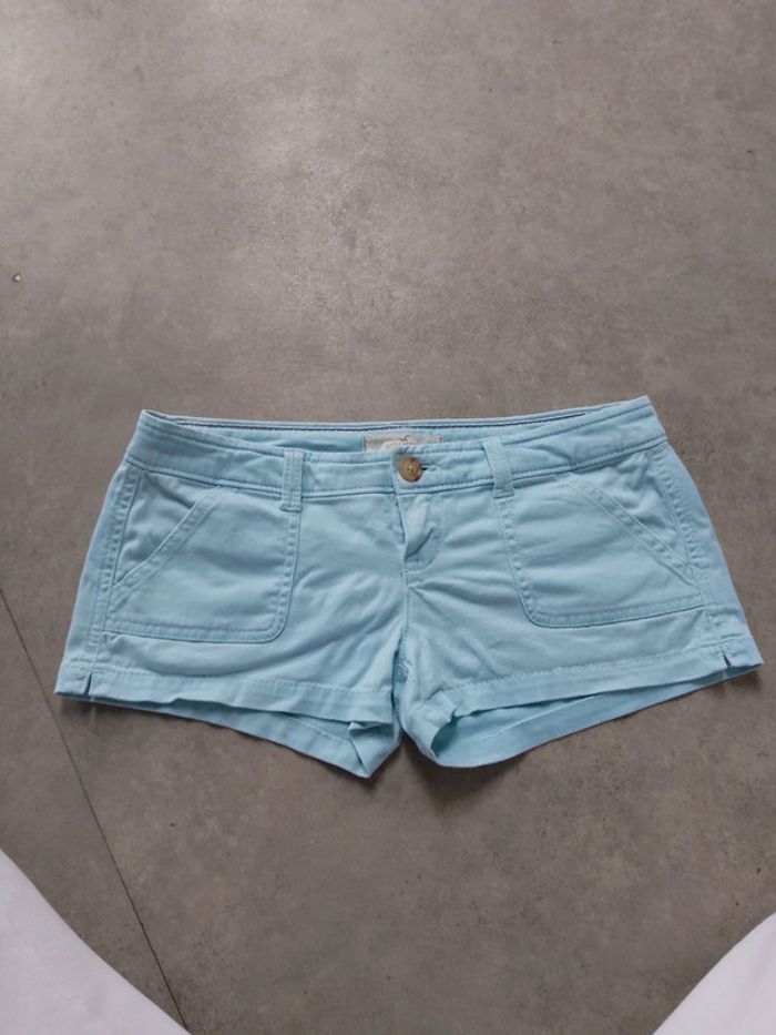 Short Hollister