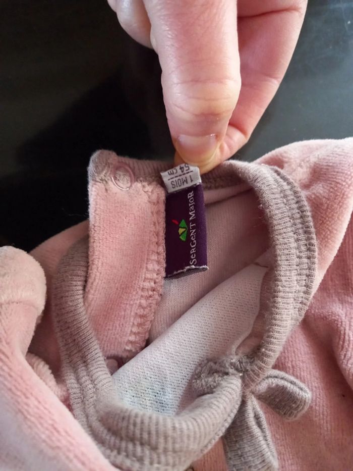 Pyjama 1 mois - photo numéro 3