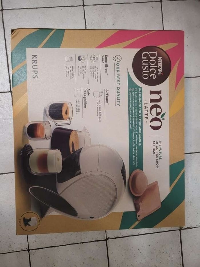 Cafetière neo dolce gusto nescafé