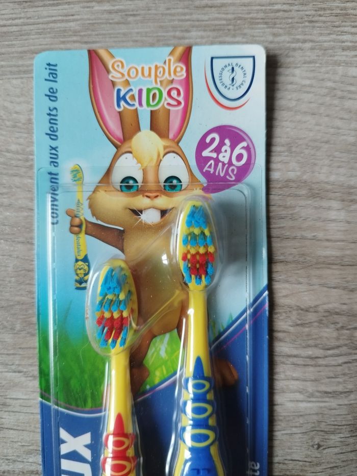 Brosses à dents enfant - photo numéro 3