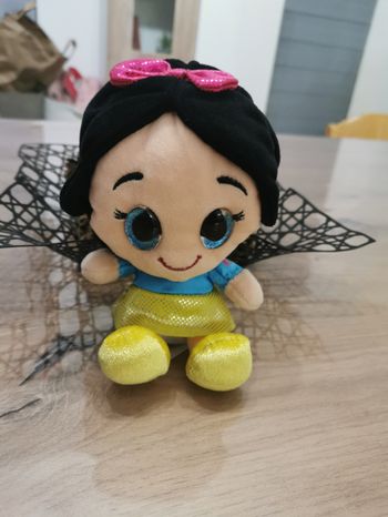 Peluche Disney Blanche neige