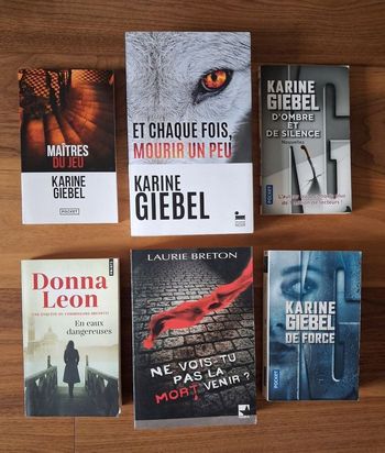 Lot de 4 romans dont 2 de Karine Giebel