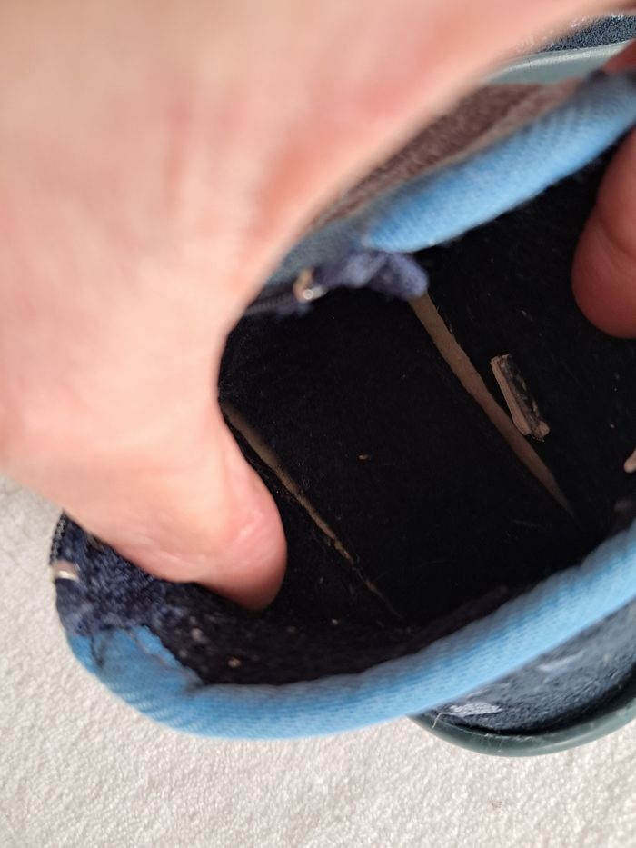 Chausson Mickey pointure 20 - photo numéro 10